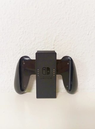 Come Nuovo!! Nintendo Switch con Accessori