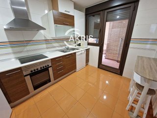 Piso en alquiler en Buenavista-Valparaíso-La Legua en Toledo