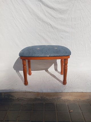 !OCASIÓN! Banqueta Reposapiés Tapizada Madera