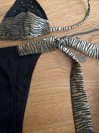 Bikini Guess