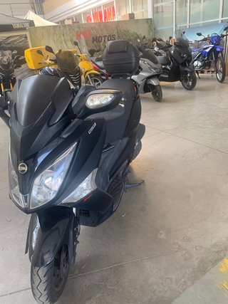 SYM Joymax 125i Sport ABS Negra
