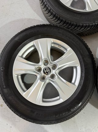 Llantas Originales Toyota RAV4 (4 unidades)