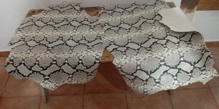 2 retales piel cabra estampado serpiente
