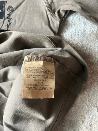 T-shirt DSQUARED2 marrone con stemma