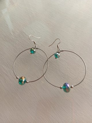 Pendientes artesanales aro con abalorios