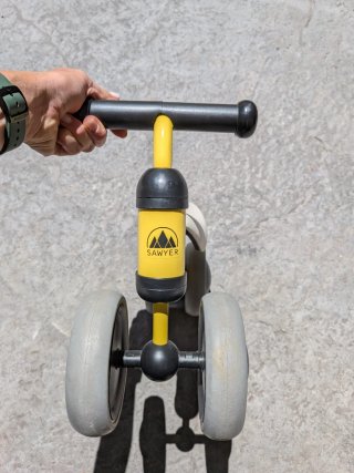 Bici de aprendizaje Sawyer amarilla