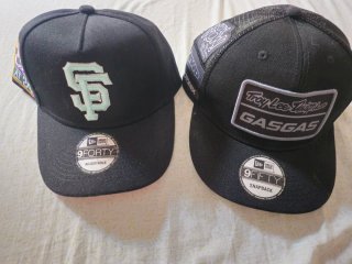 Lote 2 Gorras New Era Negras