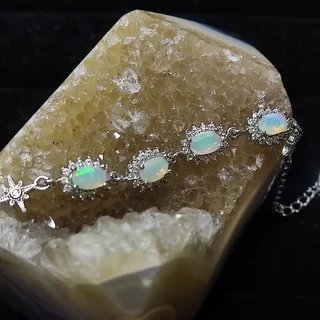 Pulsera de ópalo