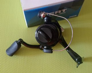 Carrete de pesca FRANCES SERT 504FD SPINNING NUEVO