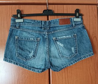 Shorts vaqueros Stradivarius rotos
