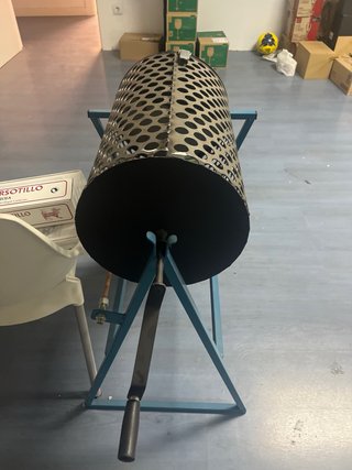 Asador de pimientos metálico