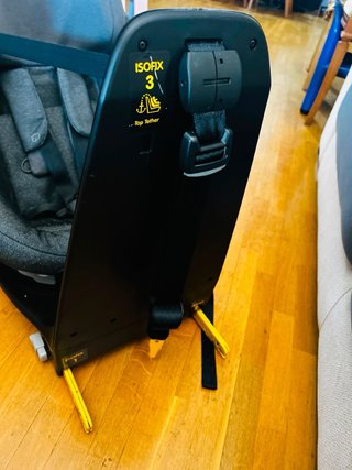 Silla de coche para bebé hasta 3 años.