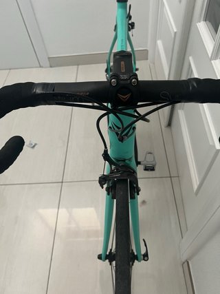 Bicicleta de carretera de carbono