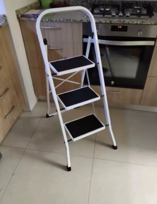 Escalera plegable 3 peldaños