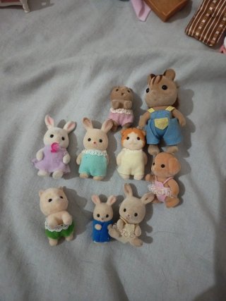 Lote Figuras Bebés Sylvanian Families