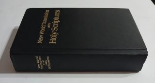 Lote de 2 Biblias 8€ (Español e Inglés)