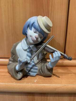9 Figuras de Porcelana 4 de ellas de Lladro