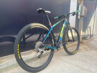 Bicicleta Montaña BH Ultimate