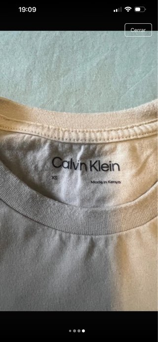 Camiseta Calvin Klein Beige