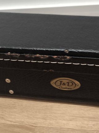 J&D Guitar tipo ES-335 semi-hollow