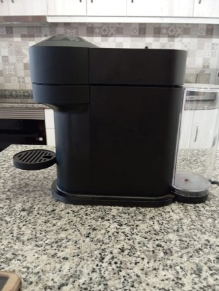 Cafetera Nespresso DeLonghi Negra