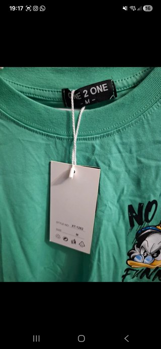 Camiseta verde sin estrenar Talla L