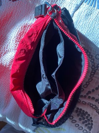 Bolso Desigual Rojo y Negro