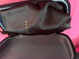 Gafas de sol Gucci mujer negras y moradas