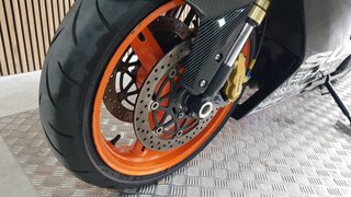 SUZUKI GSX-R 600 2004