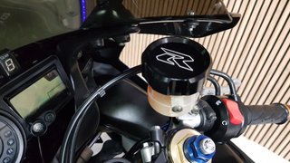 SUZUKI GSX-R 600 2004