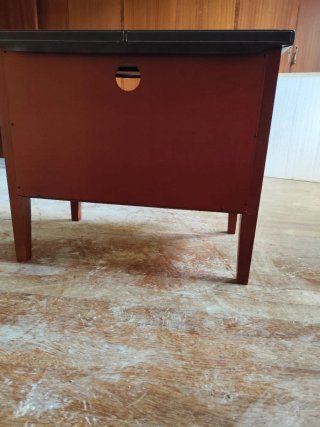Mesa de centro con 3 cajones