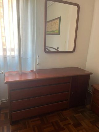 Dormitorio matrimonio madera - muy buen estado