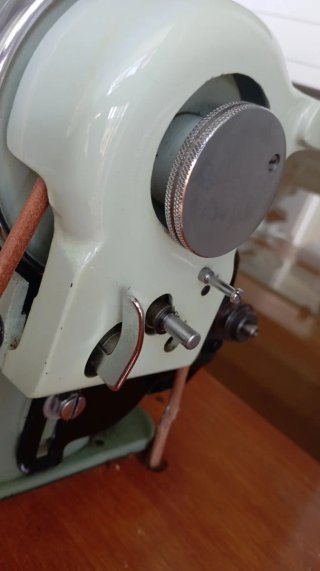 Máquina de coser Alfa De Luxe Motor y pie
