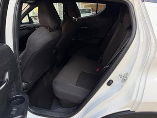 Toyota C-HR 2023 / 97.000 km / Garantia oficial