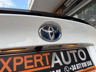Toyota C-HR 2023 / 97.000 km / Garantia oficial