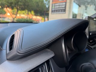 Toyota C-HR 2023 / 97.000 km / Garantia oficial