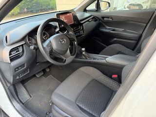 Toyota C-HR 2023 / 97.000 km / Garantia oficial