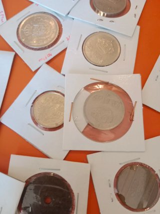 Colección de Monedas Antiguas en carton