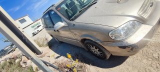 KIA Carnival 2003