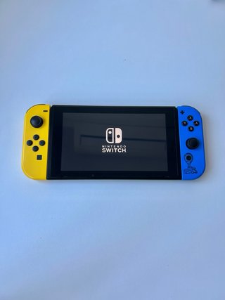 Nintendo Switch Edizione Fortnite Blu/Giallo