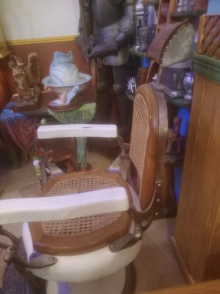 Silla de Barbero Clásica