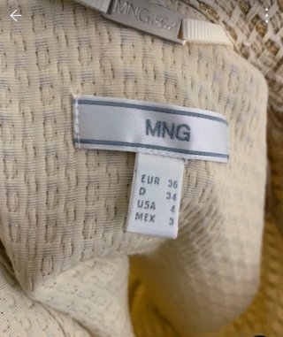 Blazer Tweed Mango Beige y Dorado