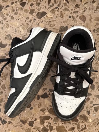 Nike Dunk Low Blanco y Negro