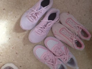 Zapatillas Puma rosas y blancas