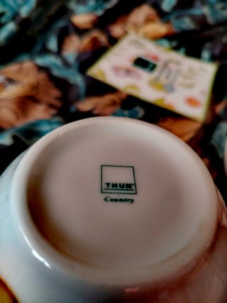 Zuccheriera Thun con decorazioni floreali