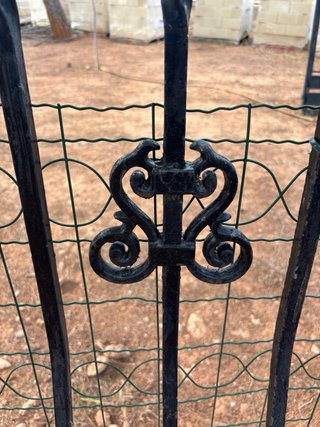Puerta hierro forjado exterior negra