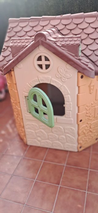 Casita de juegos para jardín