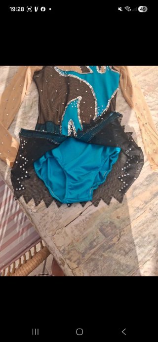 Vestido de patinaje artístico
