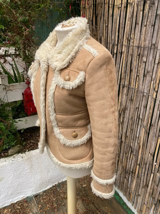 Chaqueta ante y pelo beige