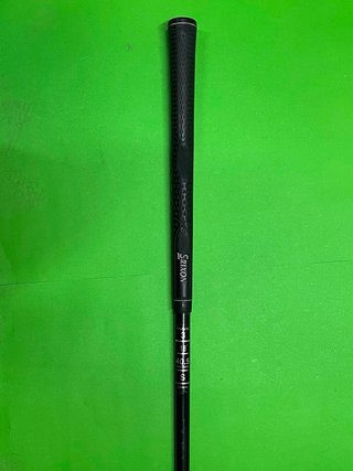 Palo de golf híbrido Srixon 3 18
